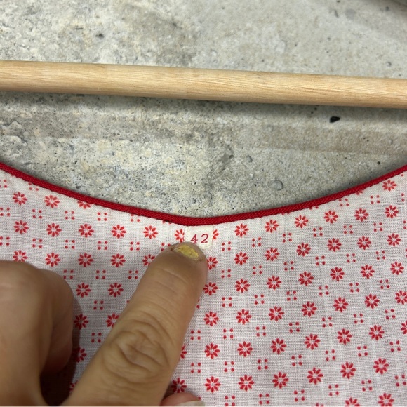 Vintage German brethren style fit flare sleeveless red black dress large - Picture 7 of 7